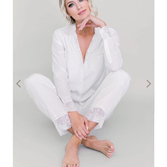 Robed with Love Bridal Pajama Getting Ready Outfit - Picture 2 of 12